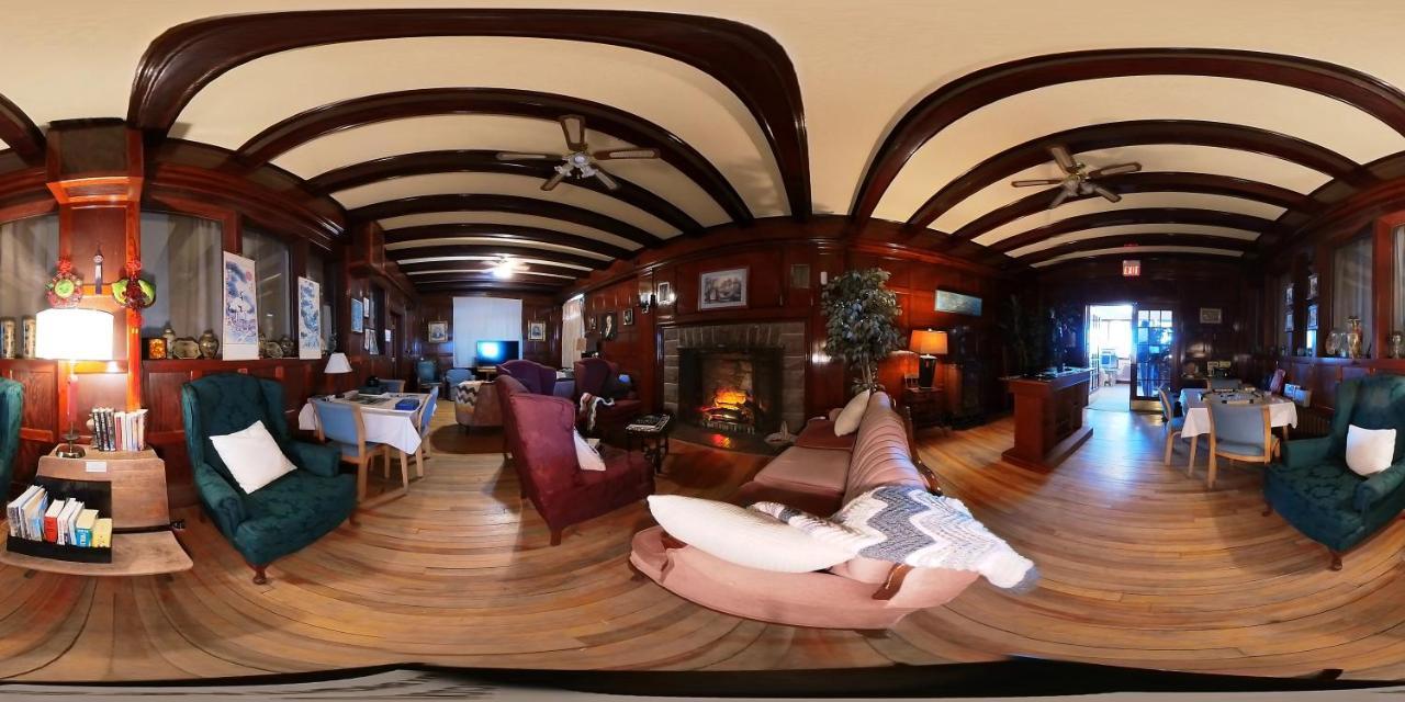 Red Rock Inn Buitenkant foto