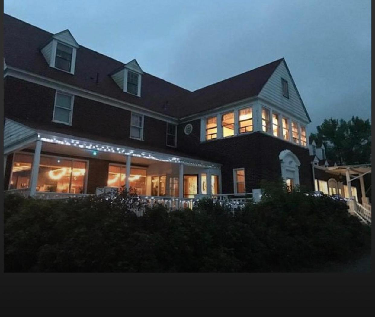 Red Rock Inn Buitenkant foto