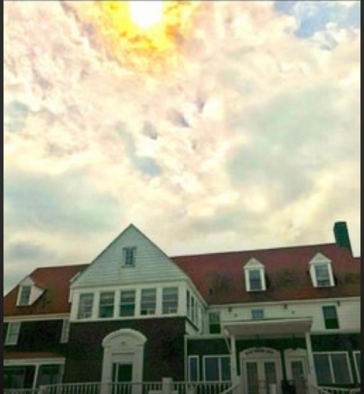Red Rock Inn Buitenkant foto